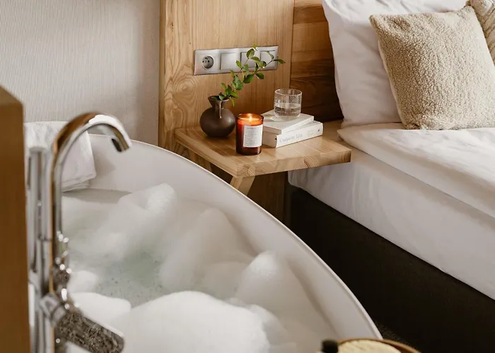 Nova לינה וארוחת בוקר 3*