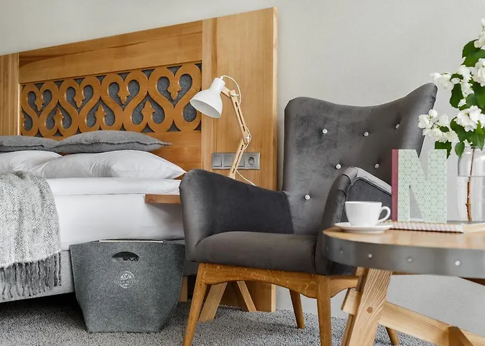 Nova Nocleg ze śniadaniem 3*